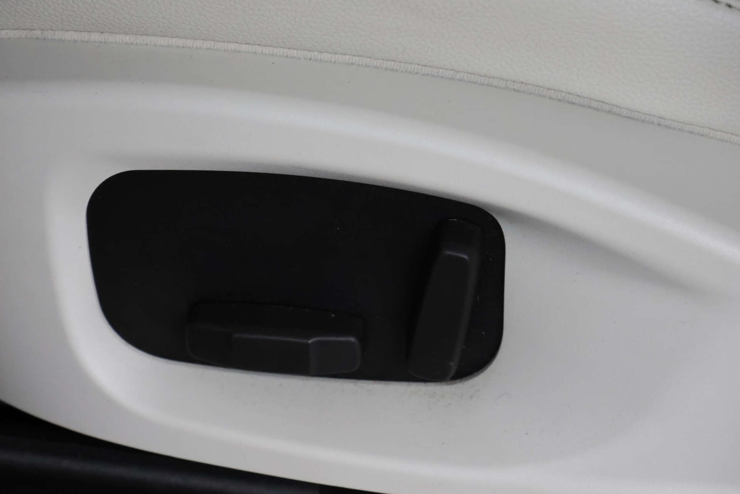 Used Jaguar E-Pace 2019 for sale - 76601434: Photo 10