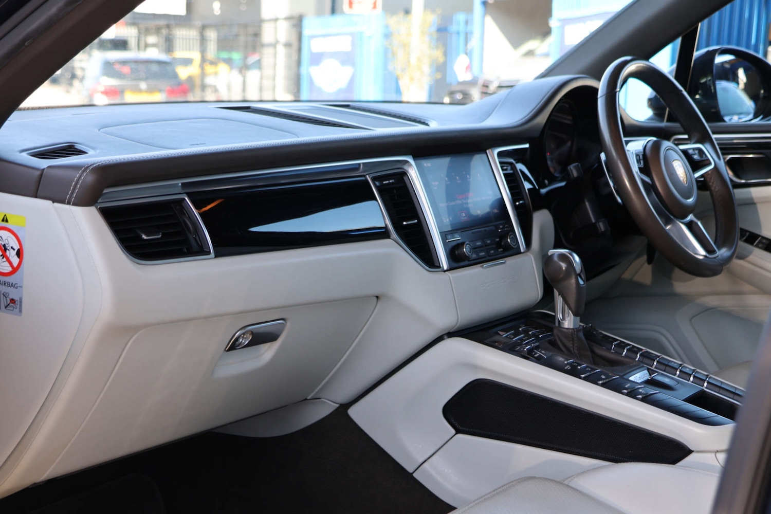 Used Porsche Macan 2017 for sale - 78108351: Photo 13