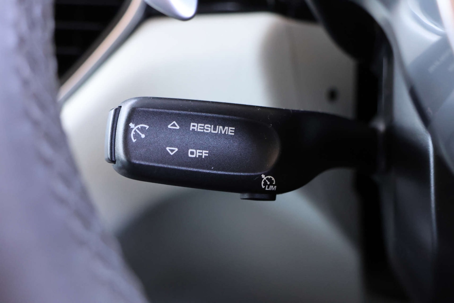 Used Porsche Macan 2017 for sale - 78108351: Photo 24