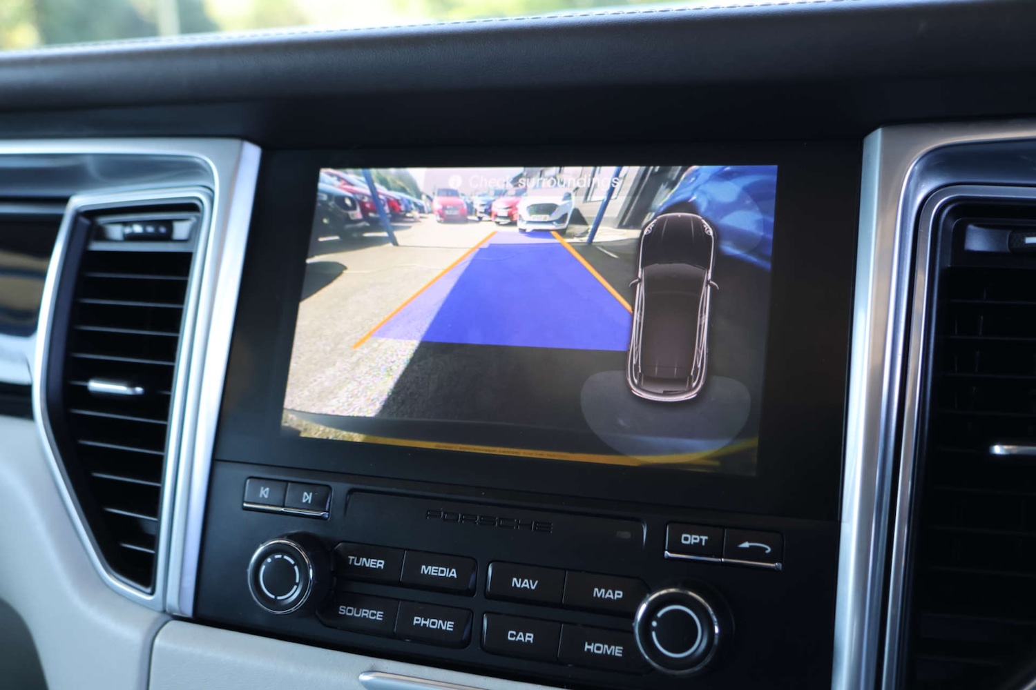 Used Porsche Macan 2017 for sale - 78108351: Photo 30