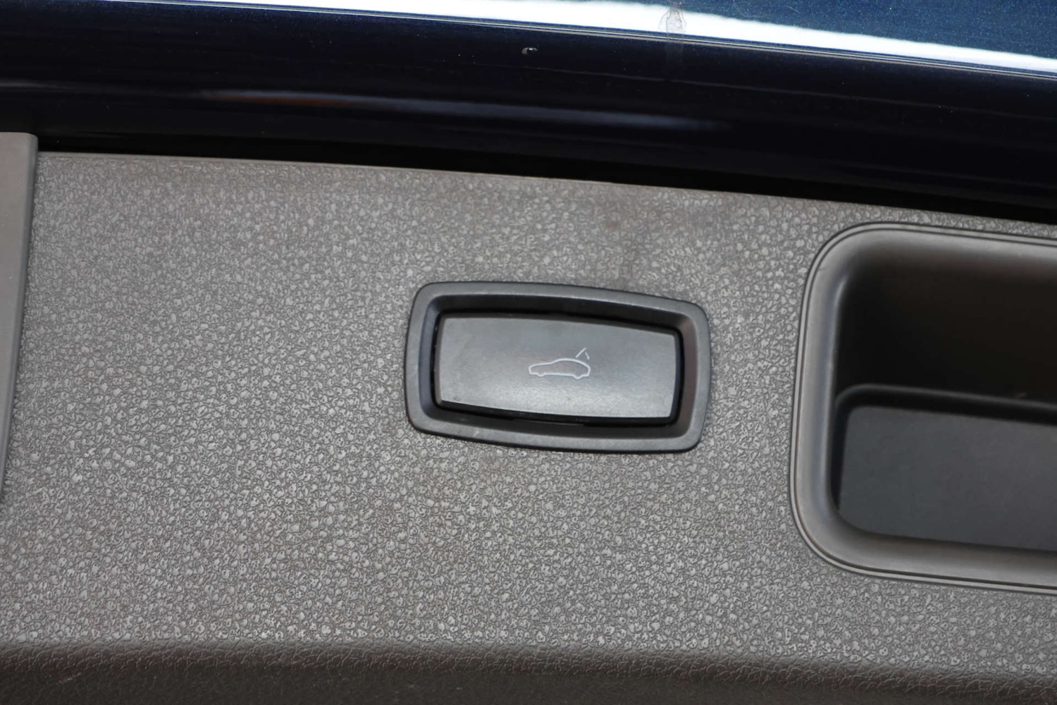 Used Porsche Macan 2017 for sale - 78108351: Photo 9