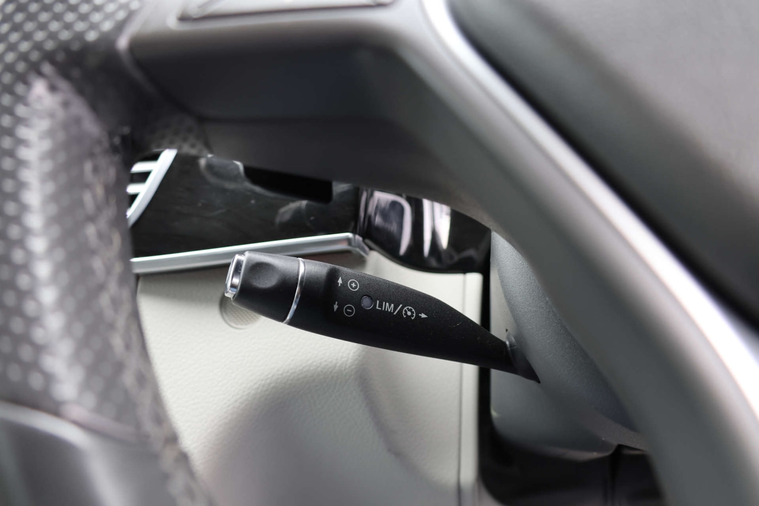 Used Mercedes-Benz E Class 2013 for sale - 78003809: Photo 25