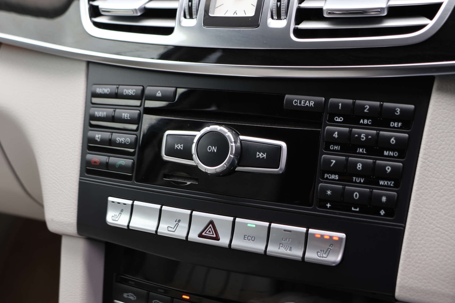 Used Mercedes-Benz E Class 2013 for sale - 78003809: Photo 27