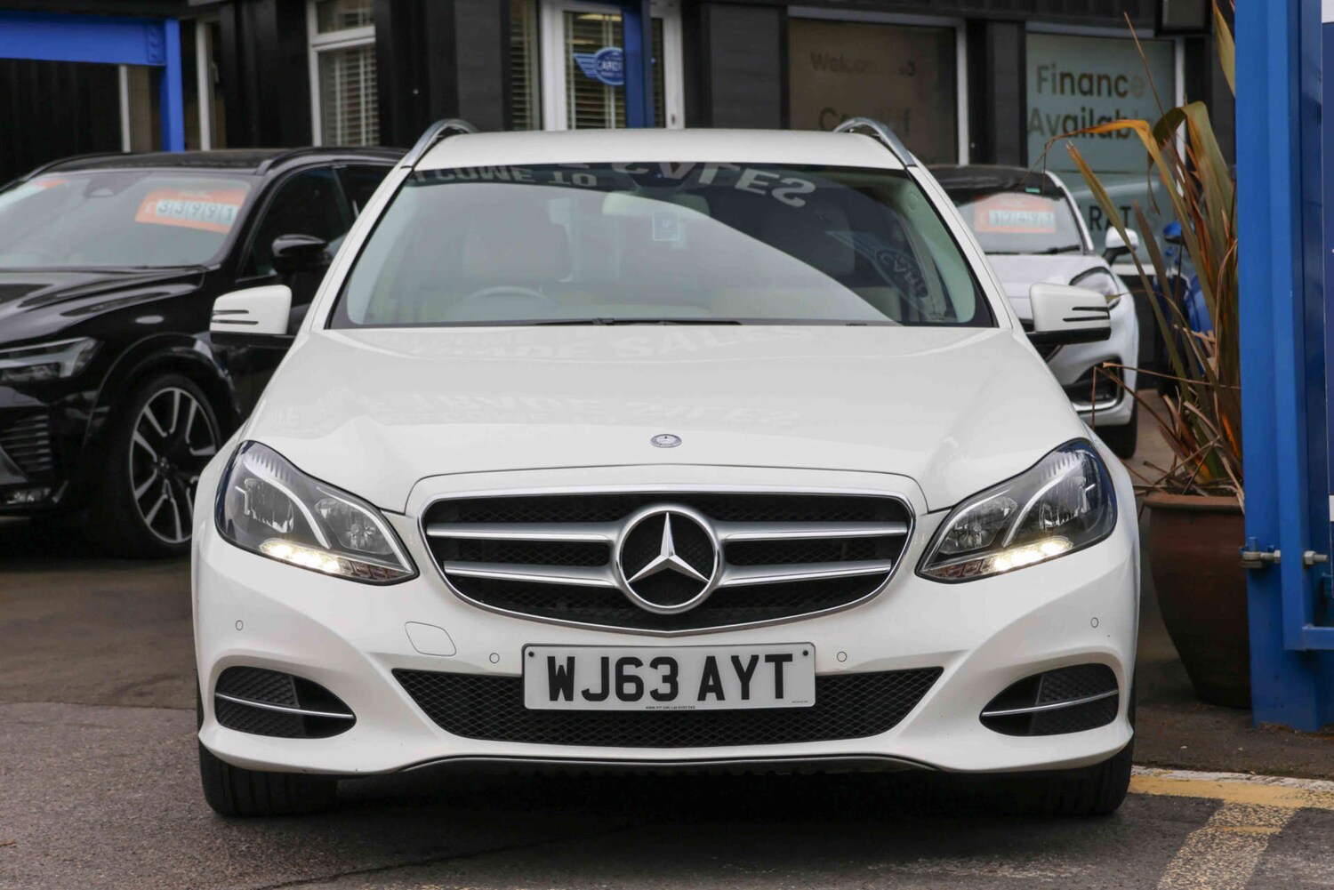 Used Mercedes-Benz E Class 2013 for sale - 78003809: Photo 3
