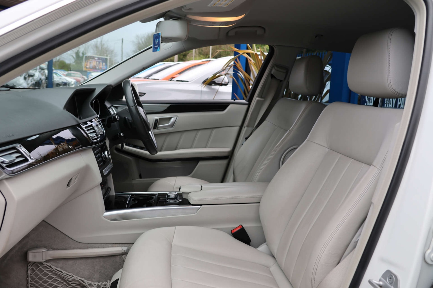 Used Mercedes-Benz E Class 2013 for sale - 78003809: Photo 9