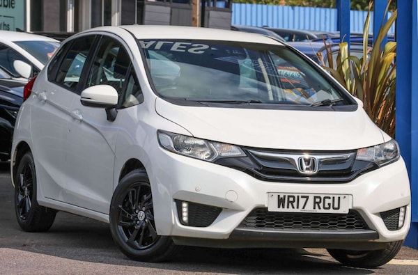 Used Honda Jazz 2017 for sale - 75819125: Photo 1