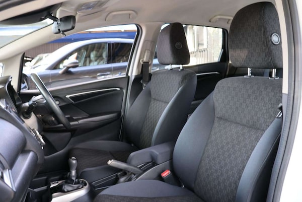 Used Honda Jazz 2017 for sale - 75819125: Photo 8