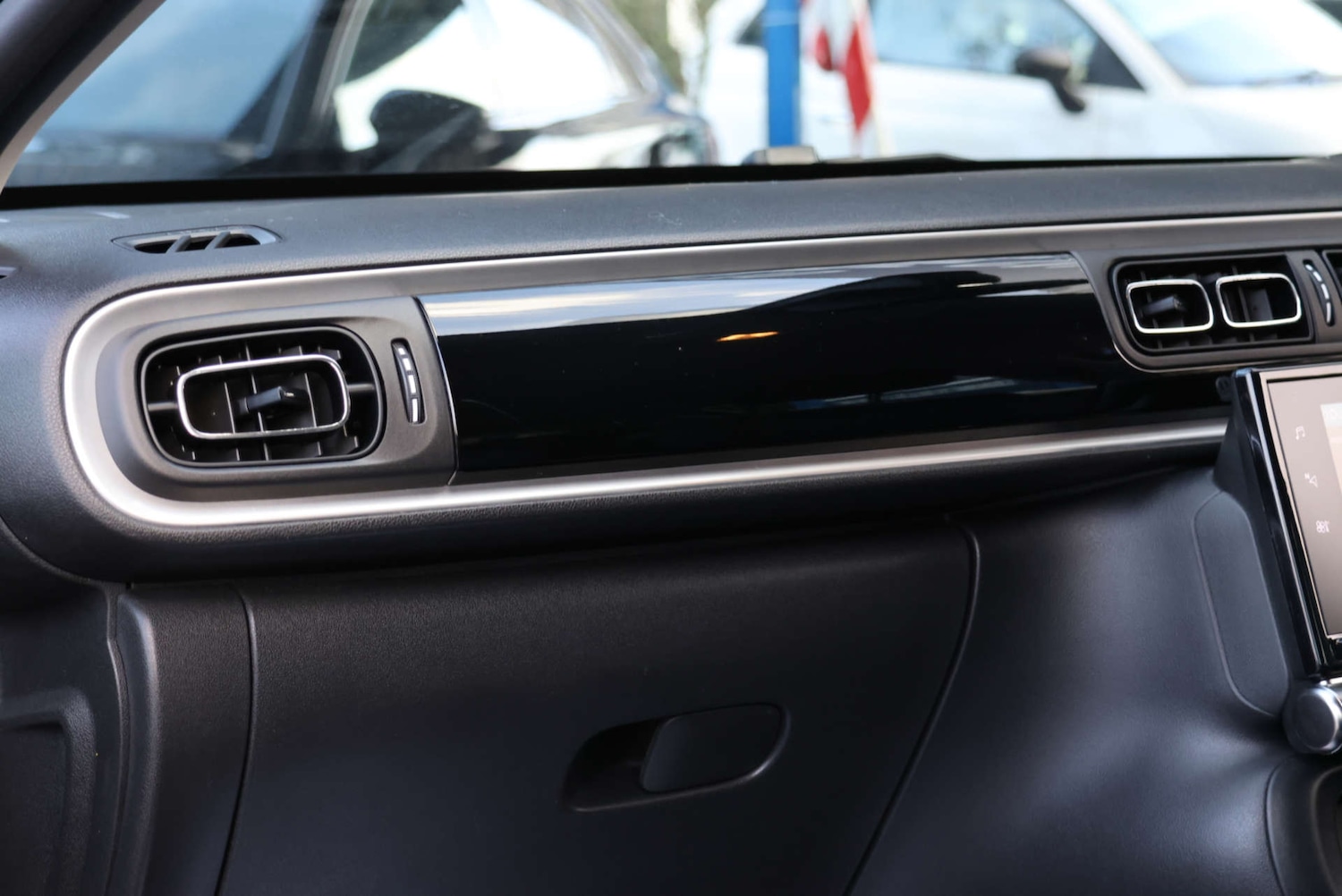 Used Citroen C3 2020 for sale - 76848467: Photo 10