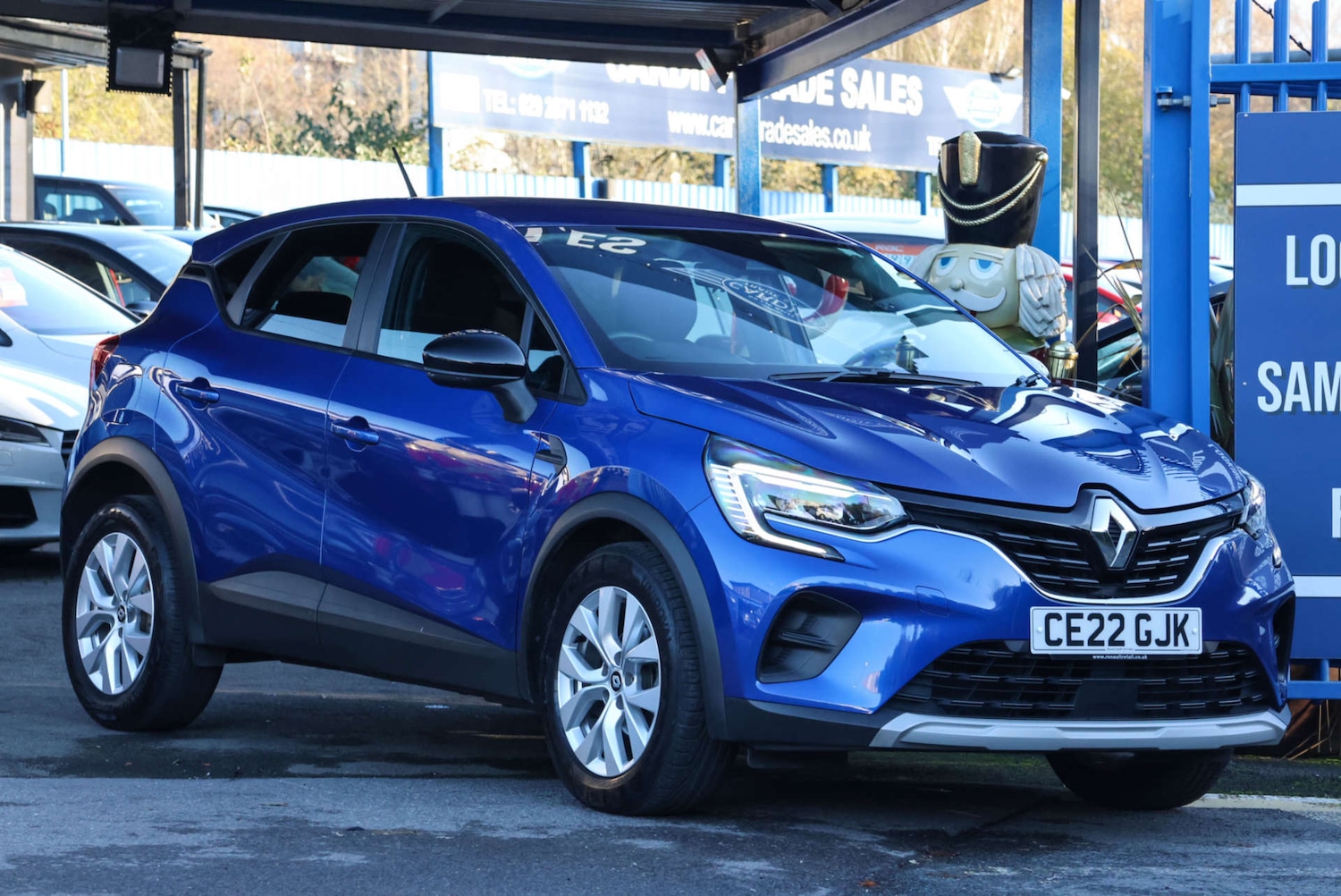 Used Renault Captur 2022 for sale - 76694835: Photo 2