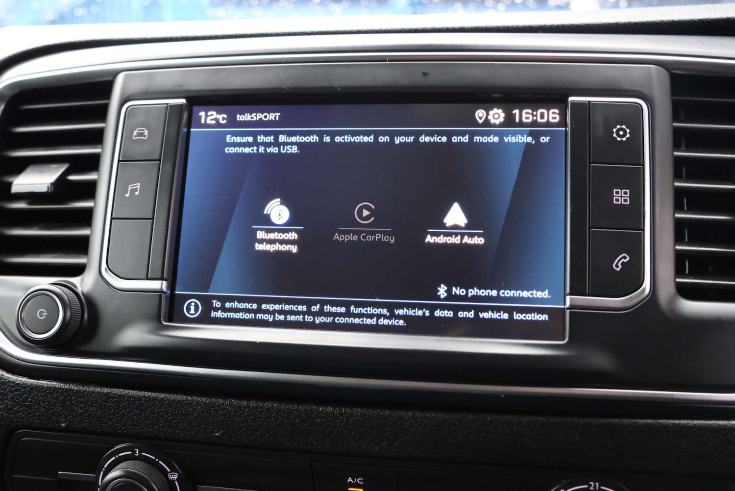 Used Peugeot Expert 2022 for sale - 77630700: Photo 17