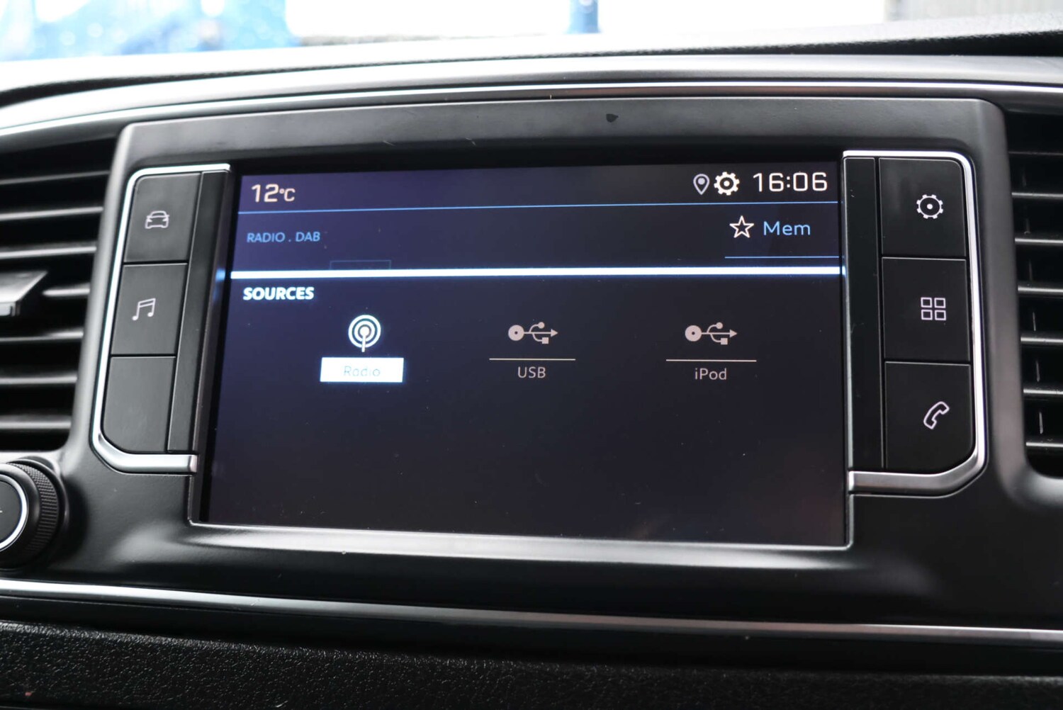 Used Peugeot Expert 2022 for sale - 77630700: Photo 19