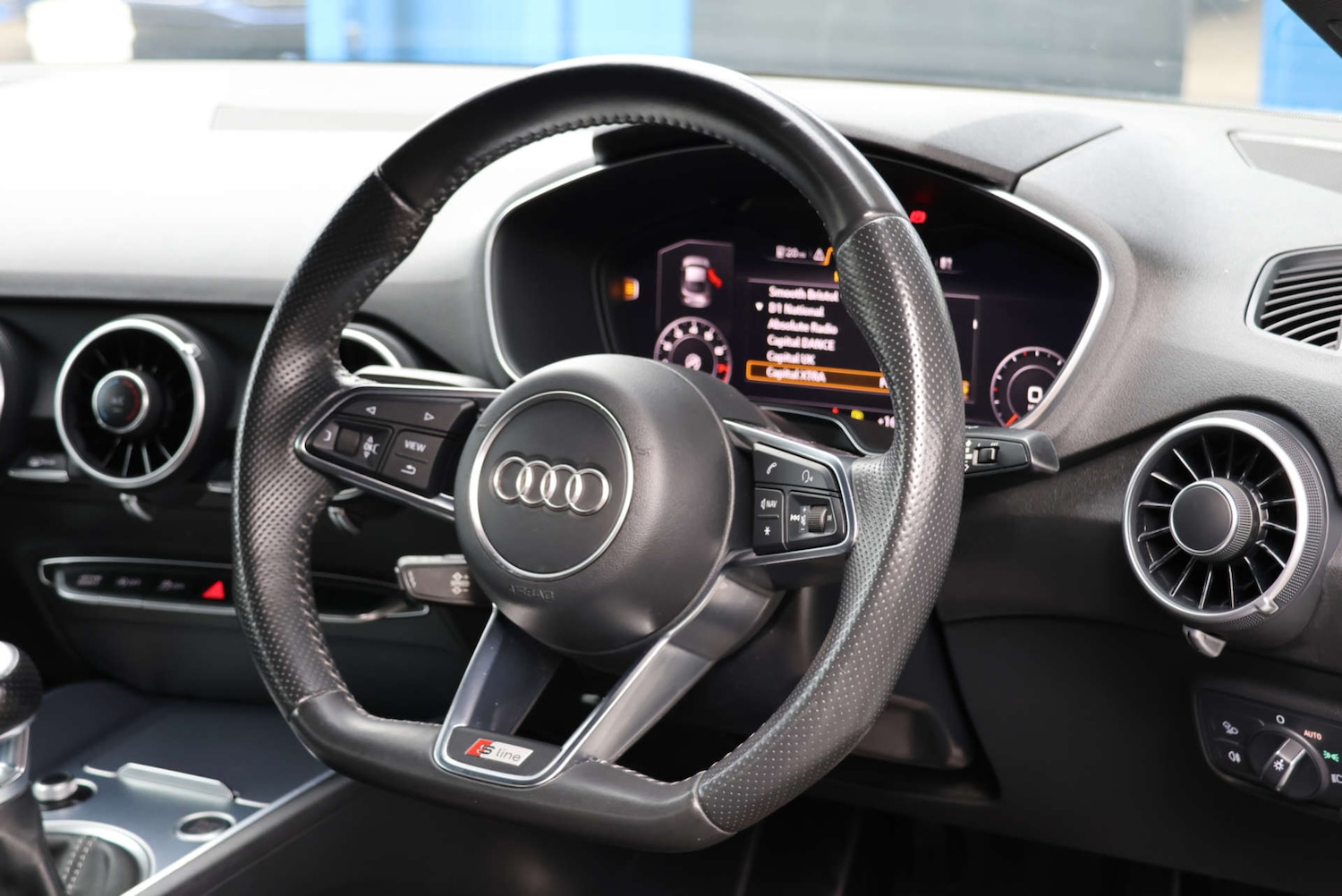 Used Audi TT 2018 for sale - 76601199: Photo 22