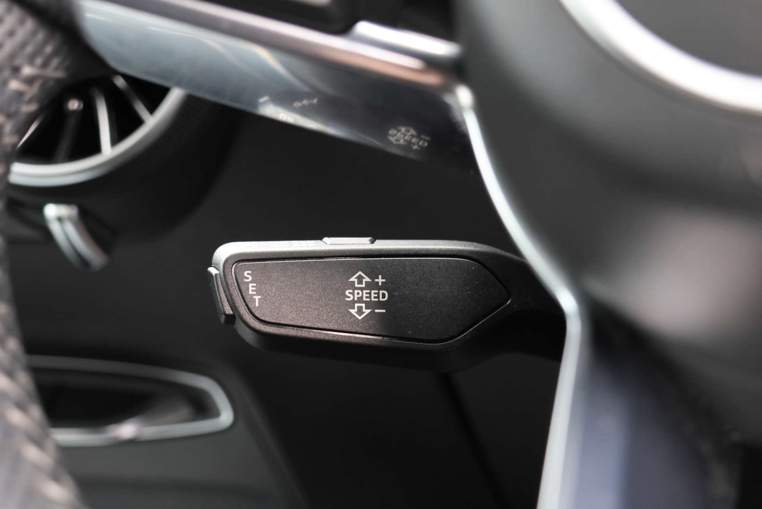 Used Audi TT 2018 for sale - 76601199: Photo 23