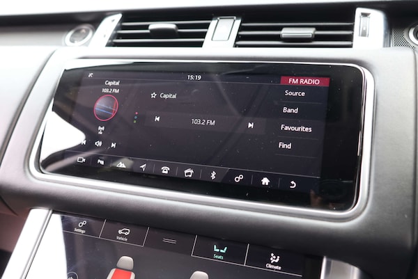 Used Land Rover Range Rover Sport 2018 for sale - 76278628: Photo 45