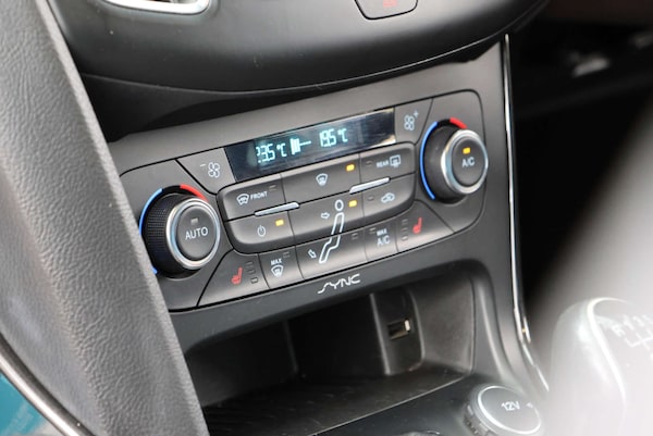 Used Ford Focus 2015 for sale - 76206213: Photo 25
