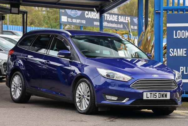 Used Ford Focus 2015 for sale - 76206213: Photo 2