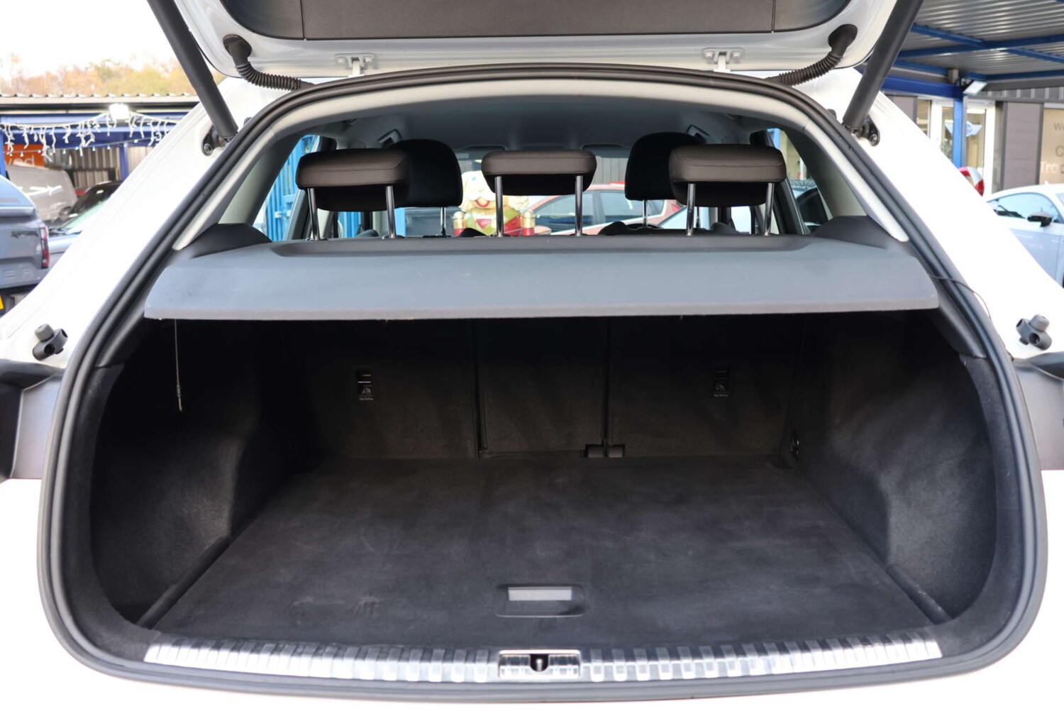 Used Audi Q3 2020 for sale - 76693625: Photo 17