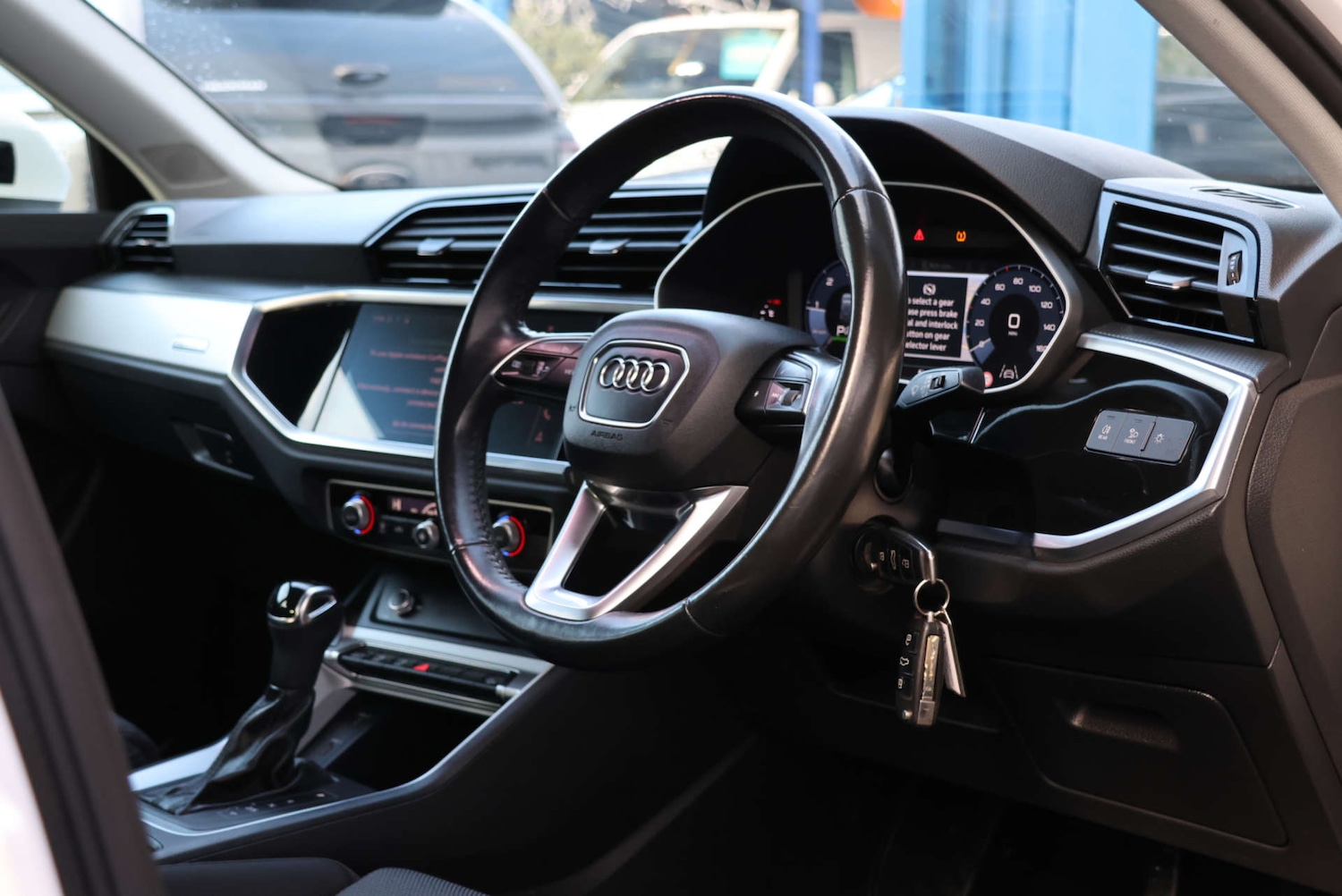 Used Audi Q3 2020 for sale - 76693625: Photo 4