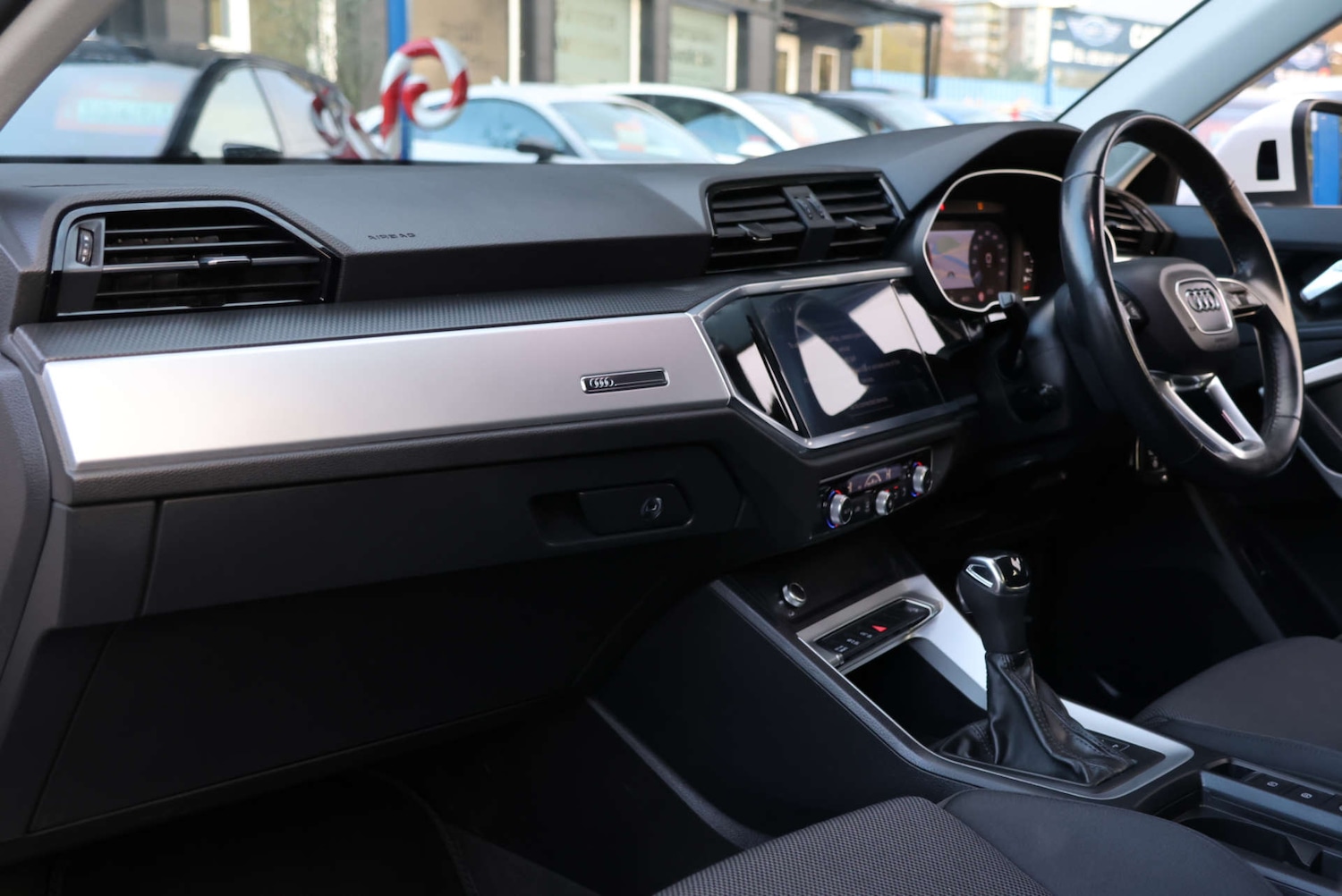 Used Audi Q3 2020 for sale - 76693625: Photo 9