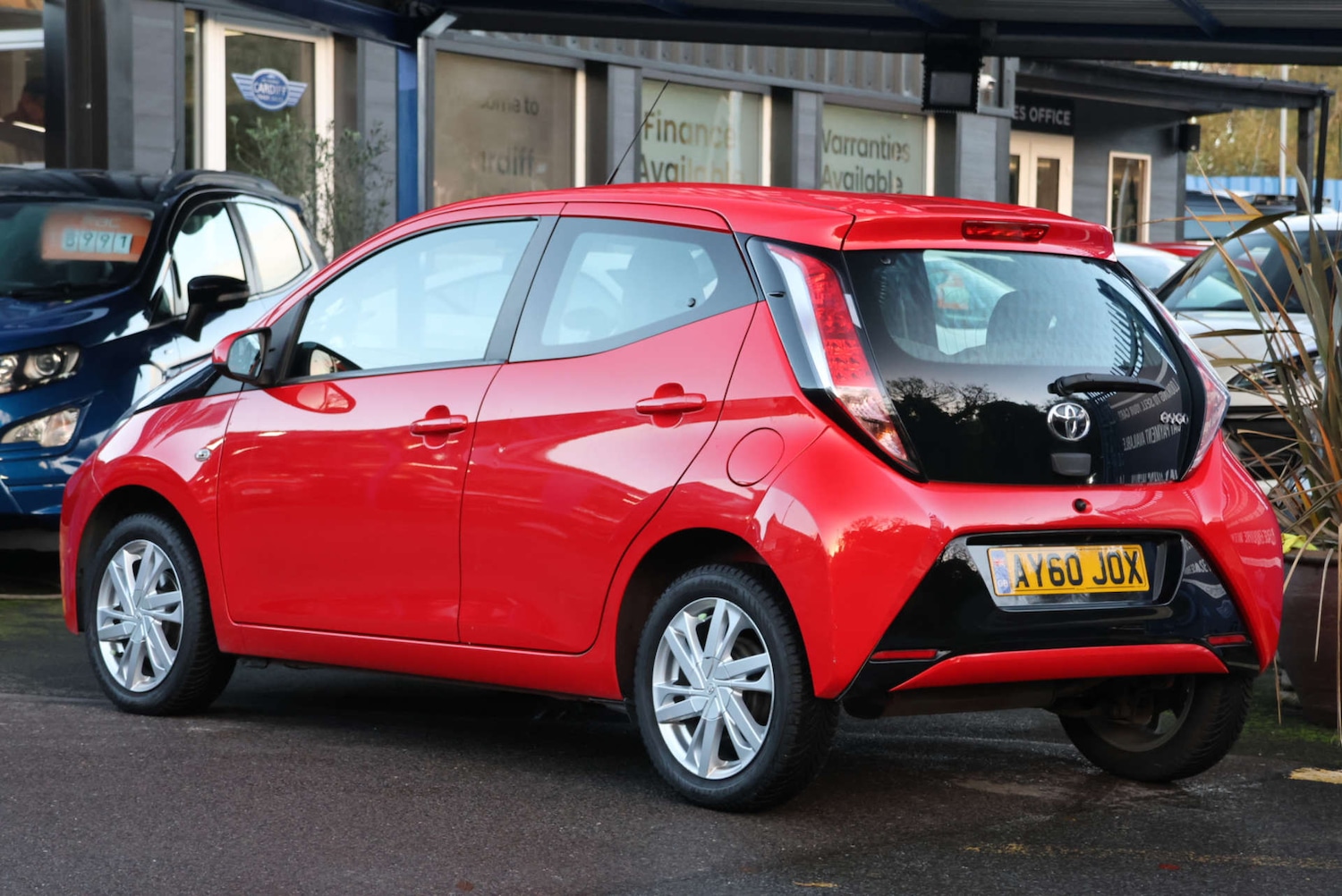 Used Toyota AYGO 2015 for sale - 76520306: Photo 10