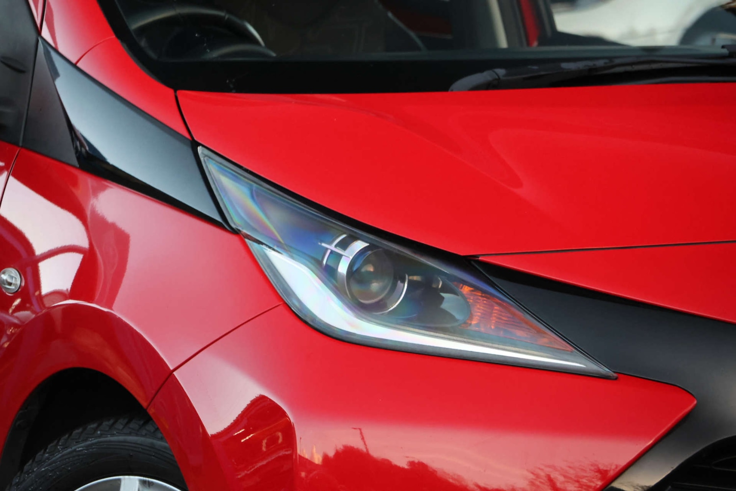 Used Toyota AYGO 2015 for sale - 76520306: Photo 13