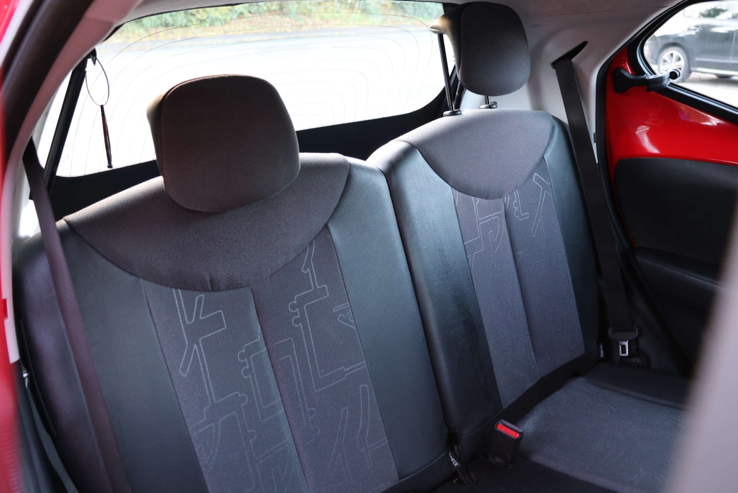 Used Toyota AYGO 2015 for sale - 76520306: Photo 6