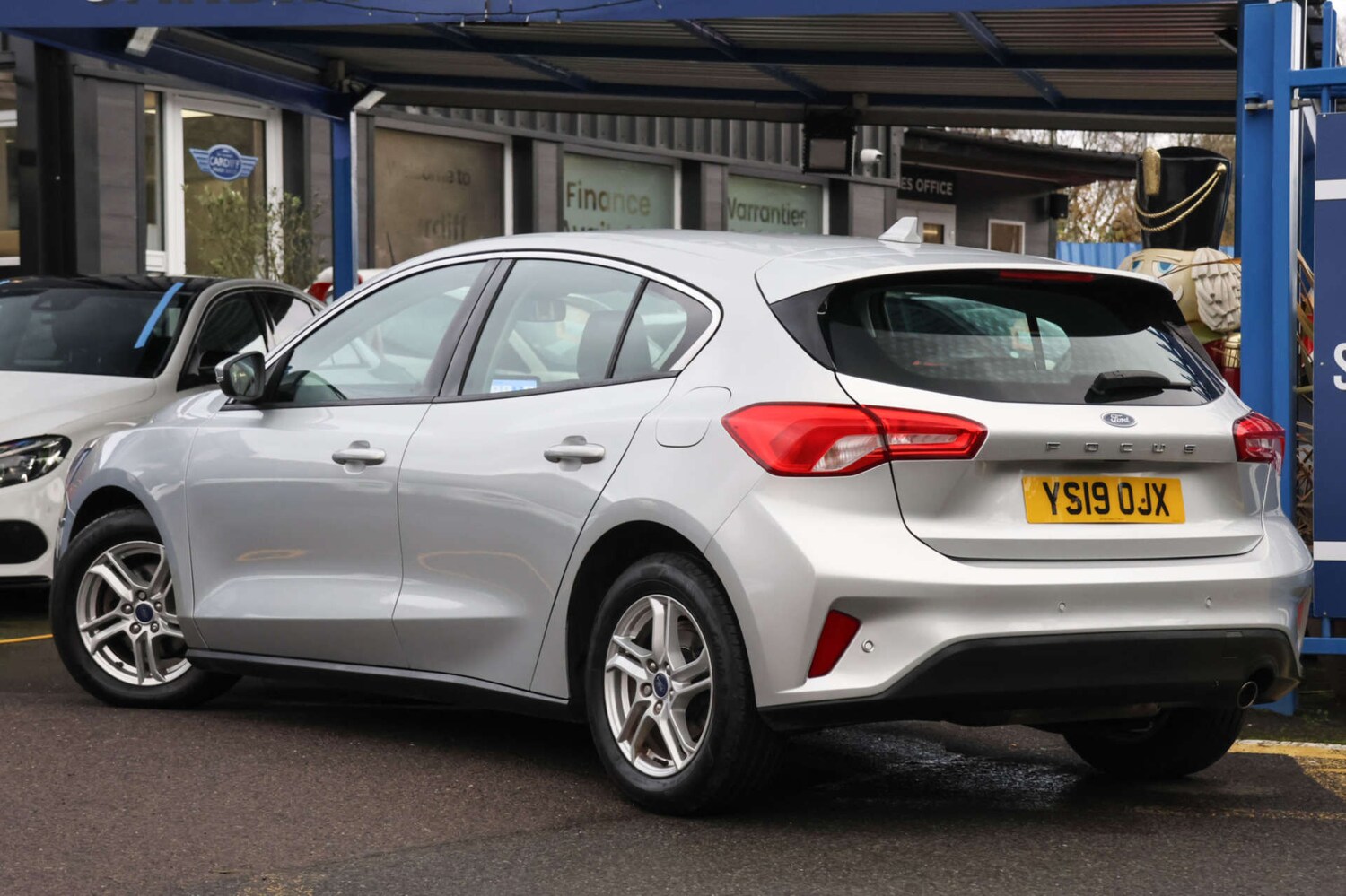 Used Ford Focus 2019 for sale - 76910582: Photo 10