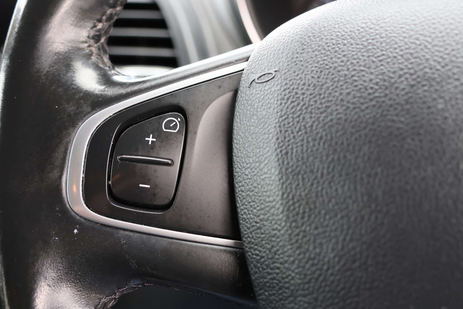 Used Renault Captur 2017 for sale - 77780906: Photo 19