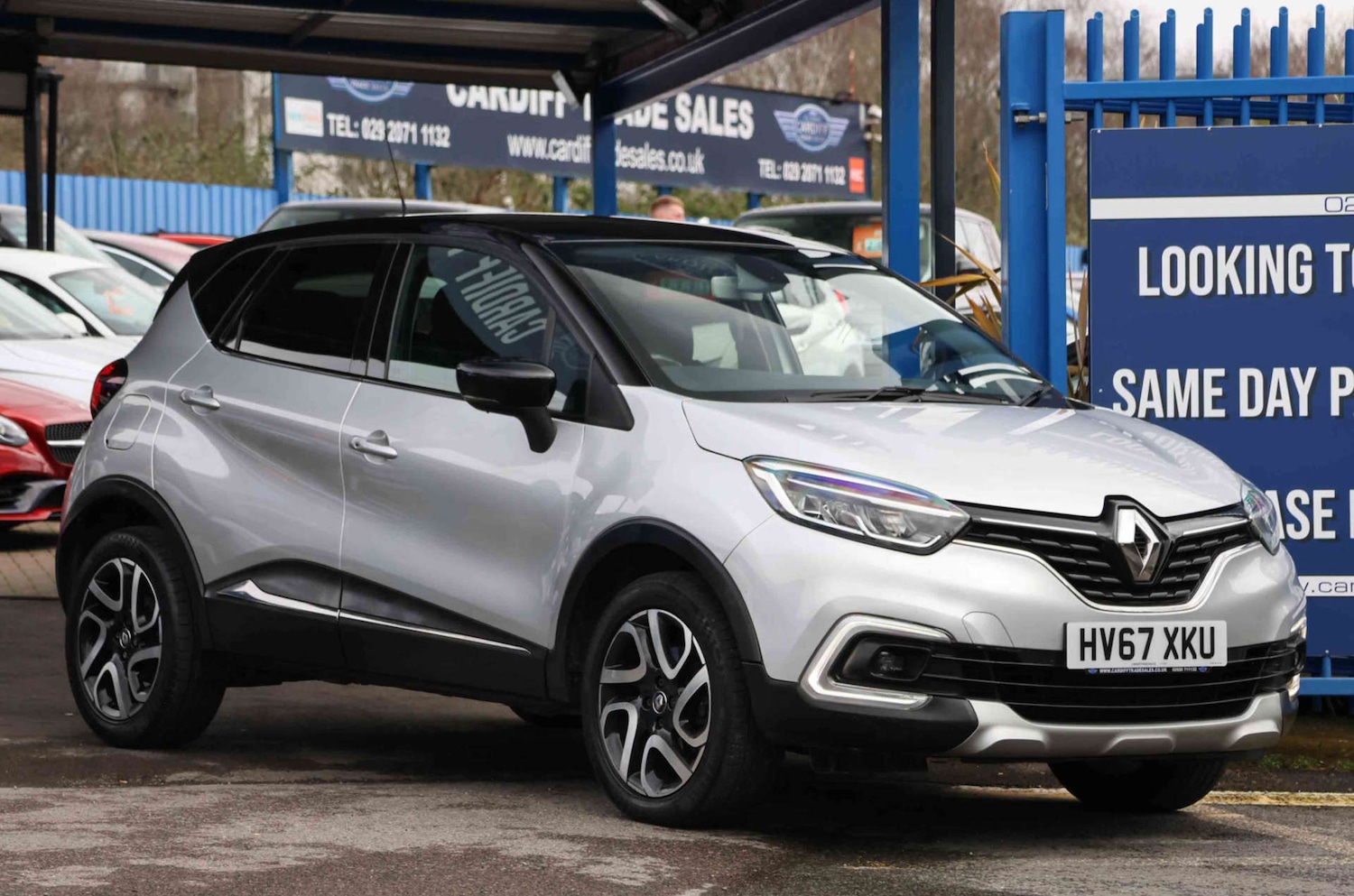 Used Renault Captur 2017 for sale - 77780906: Photo 2