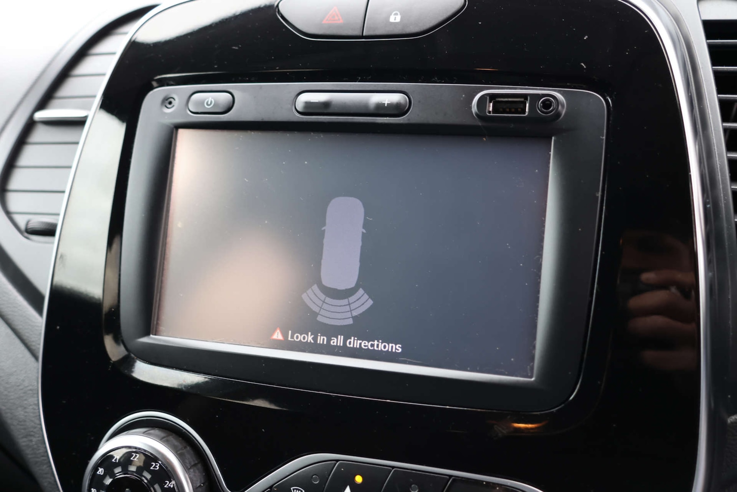 Used Renault Captur 2017 for sale - 77780906: Photo 23