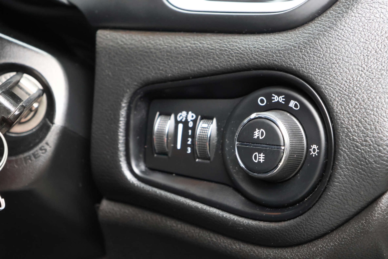 Used Jeep Renegade 2018 for sale - 76416864: Photo 18