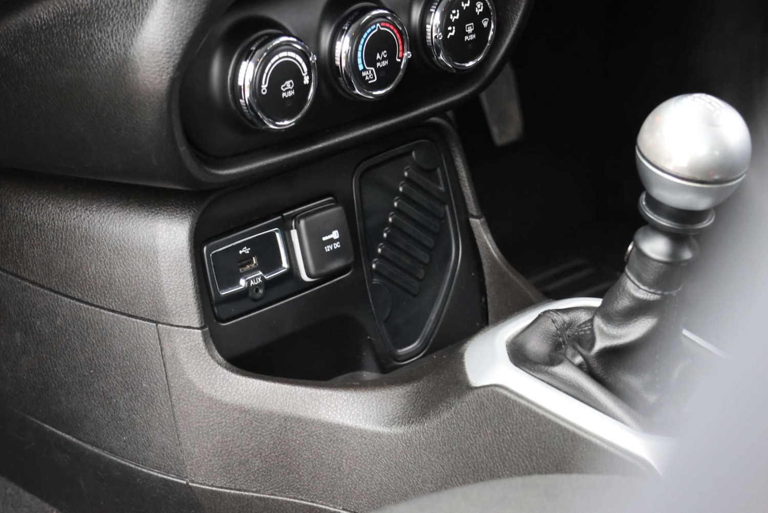 Used Jeep Renegade 2018 for sale - 76416864: Photo 22