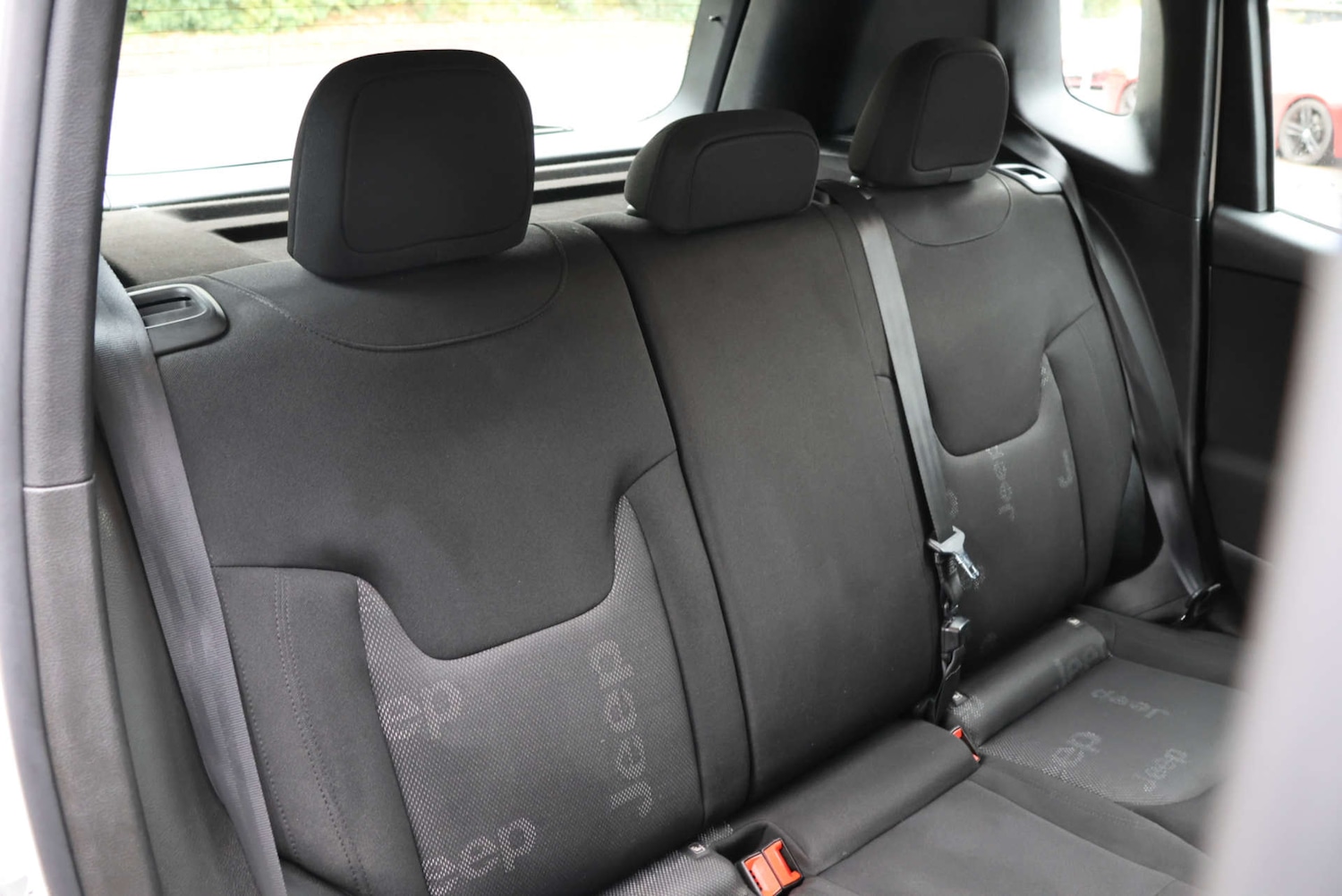 Used Jeep Renegade 2018 for sale - 76416864: Photo 6