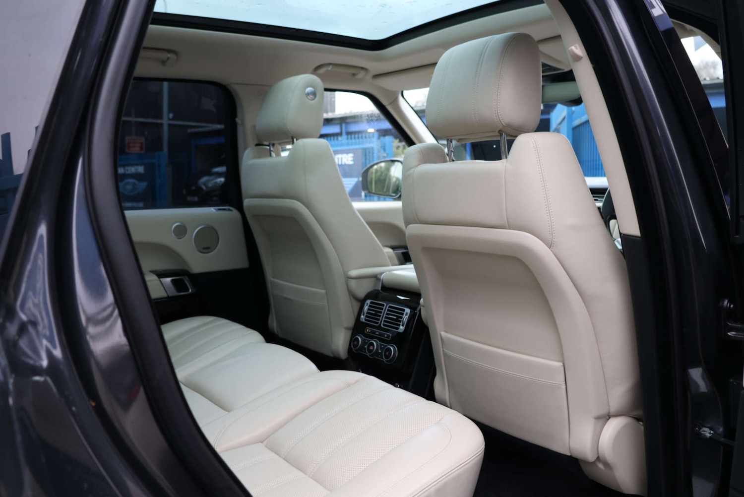 Used Land Rover Range Rover 2017 for sale - 77301728: Photo 9