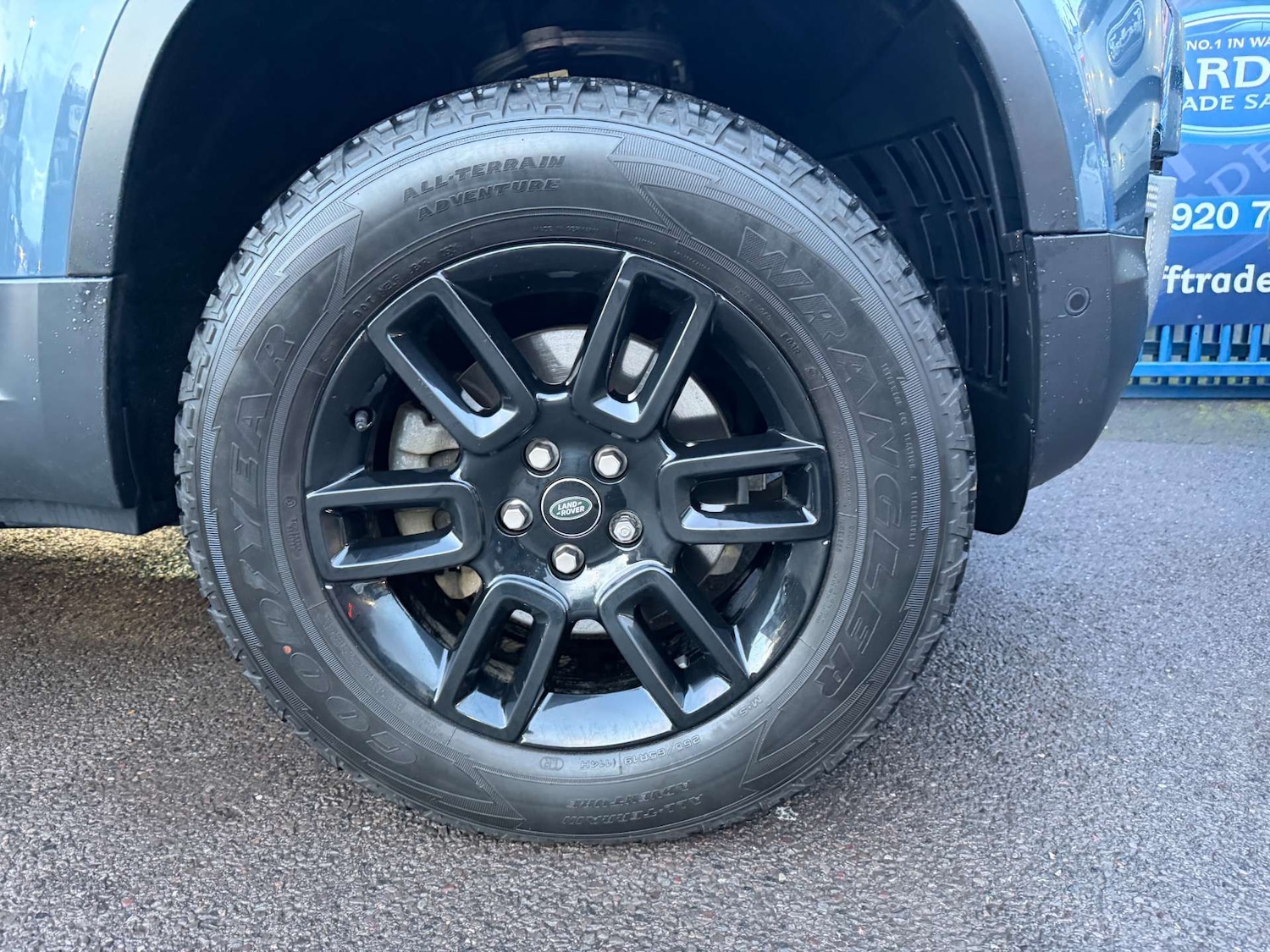 Used Land Rover Defender 2021 for sale - 77227793: Photo 12