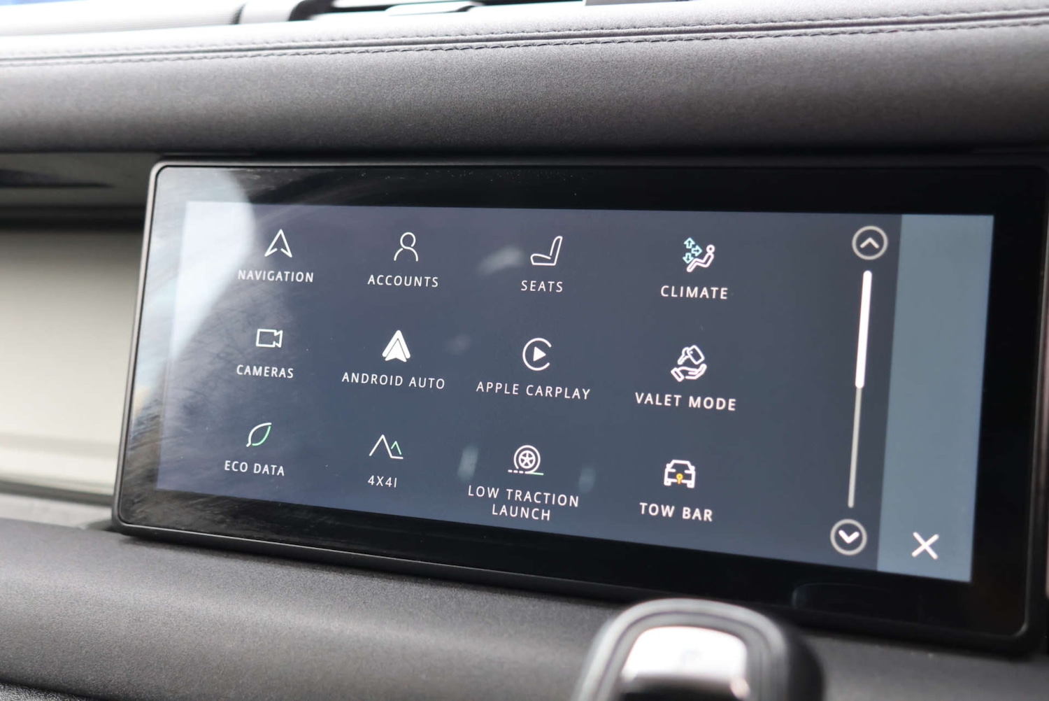 Used Land Rover Defender 2021 for sale - 77227793: Photo 14