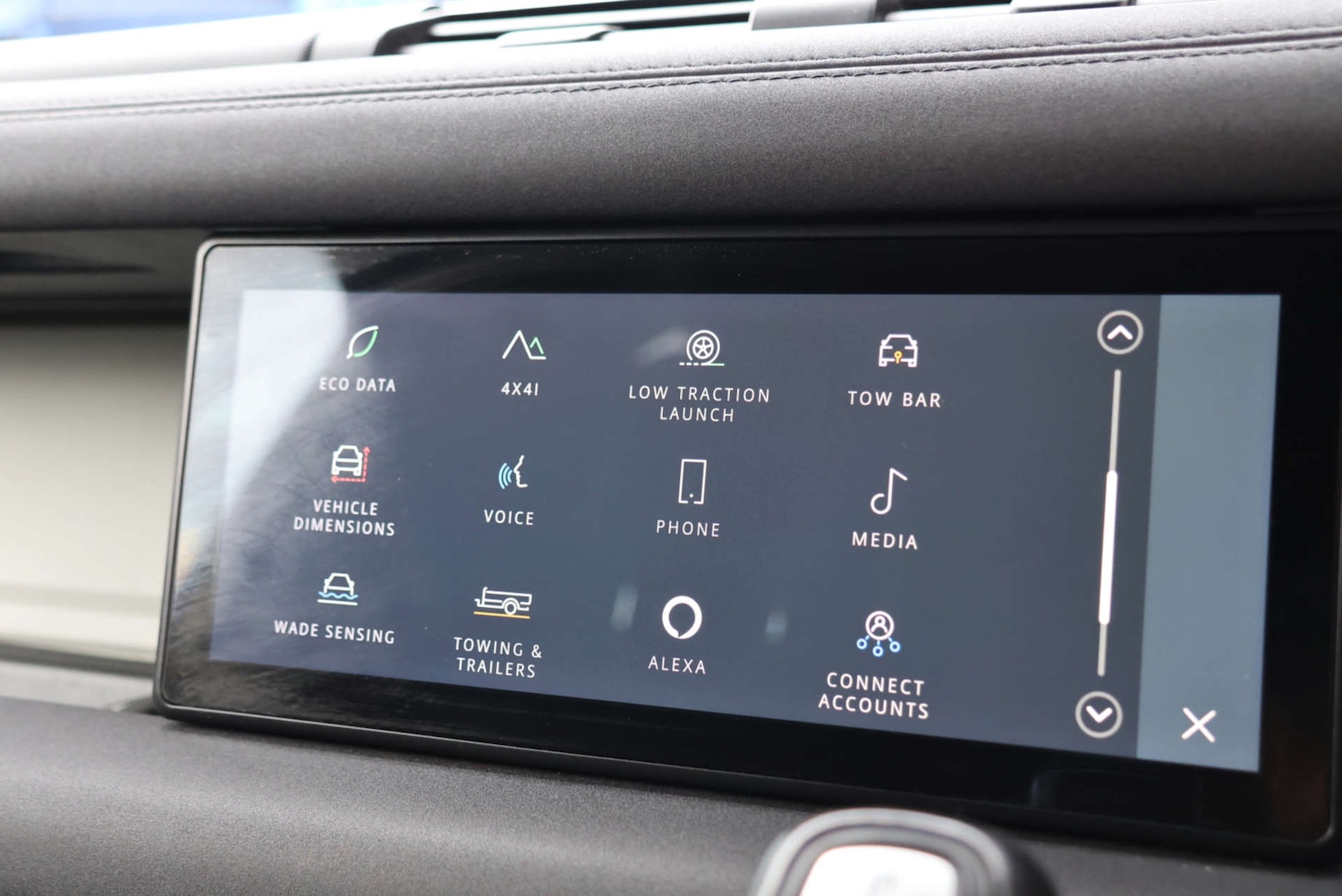 Used Land Rover Defender 2021 for sale - 77227793: Photo 15