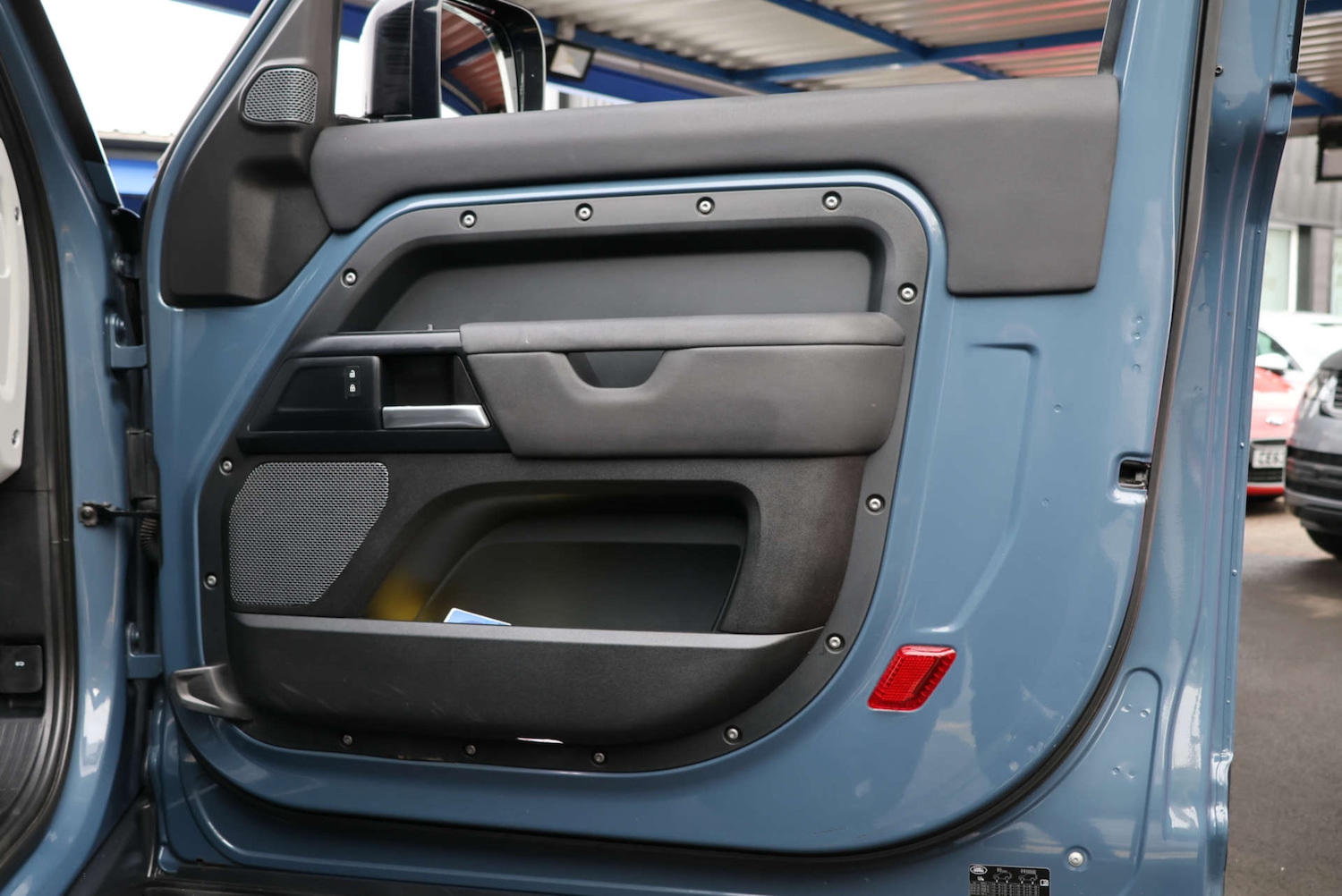 Used Land Rover Defender 2021 for sale - 77227793: Photo 40