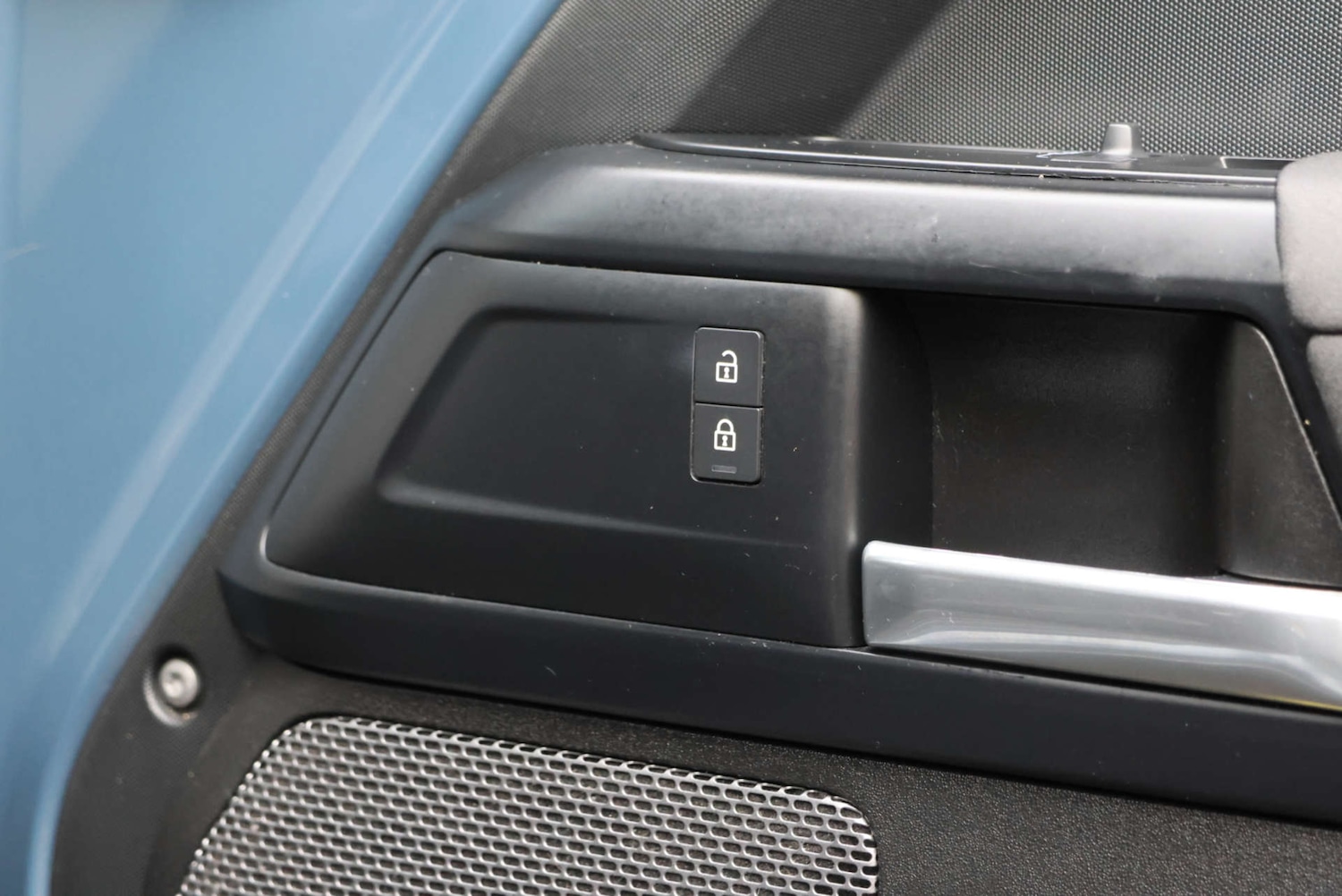 Used Land Rover Defender 2021 for sale - 77227793: Photo 41