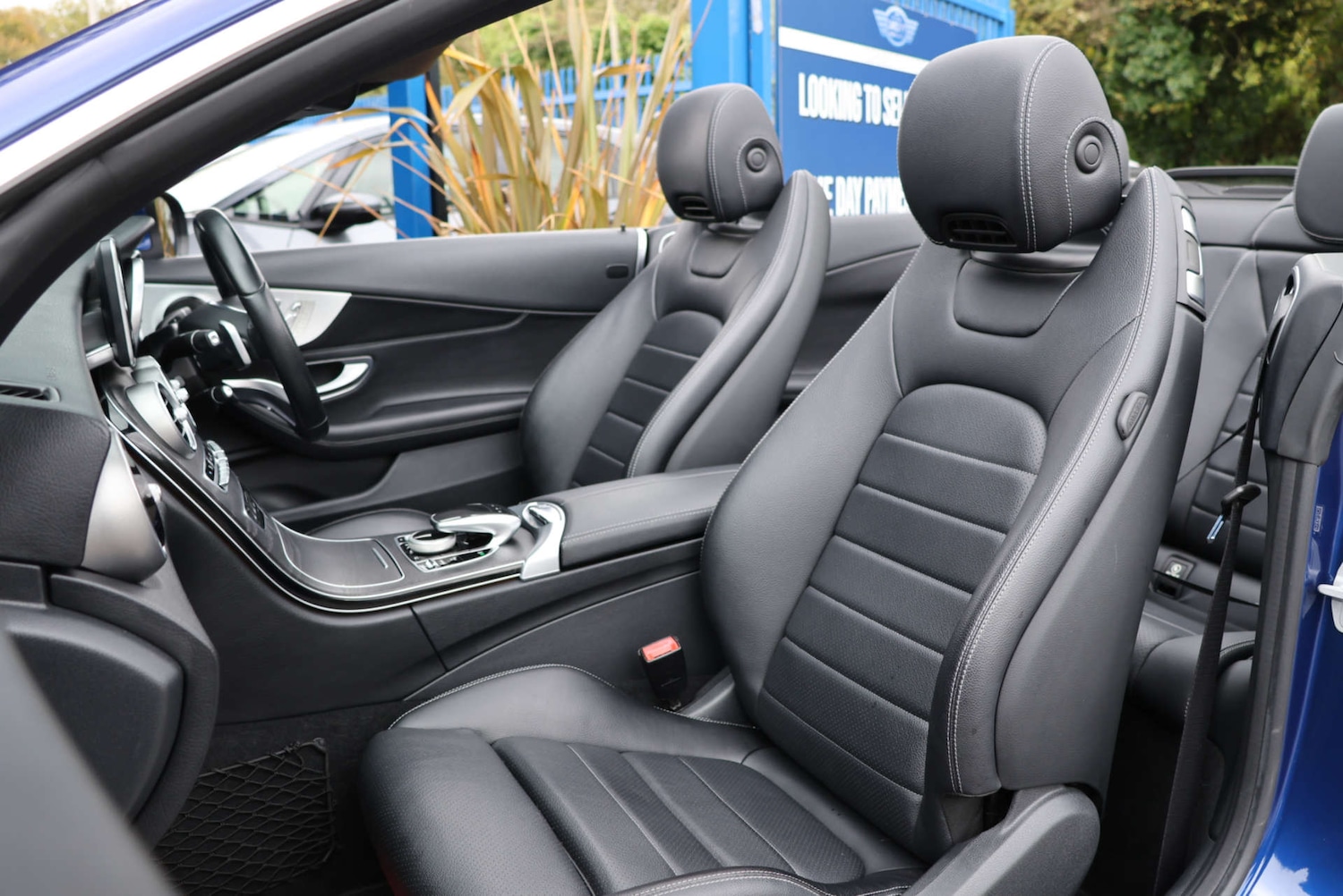 Used Mercedes-Benz C Class 2016 for sale - 76290970: Photo 8