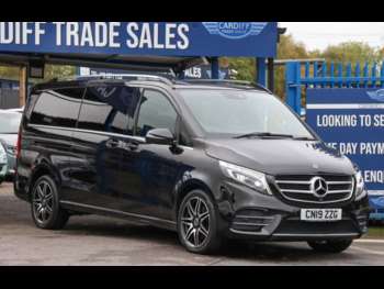 Used Mercedes-Benz V-Class 2019 for sale - 73447434: Photo
