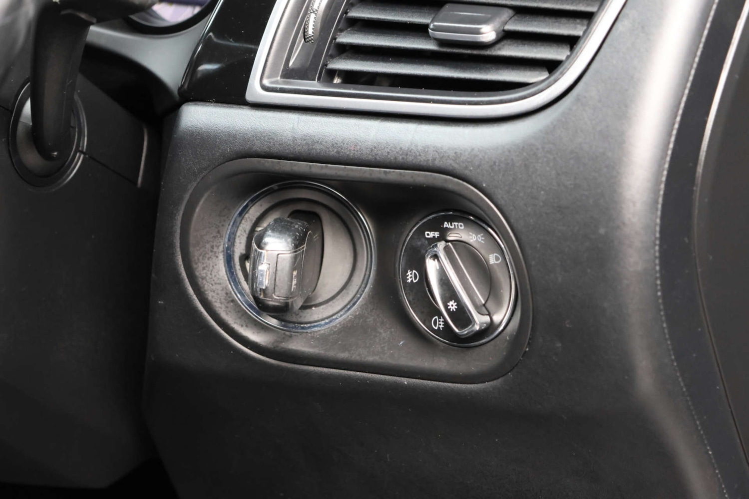 Used Porsche Macan 2017 for sale - 77990030: Photo 25