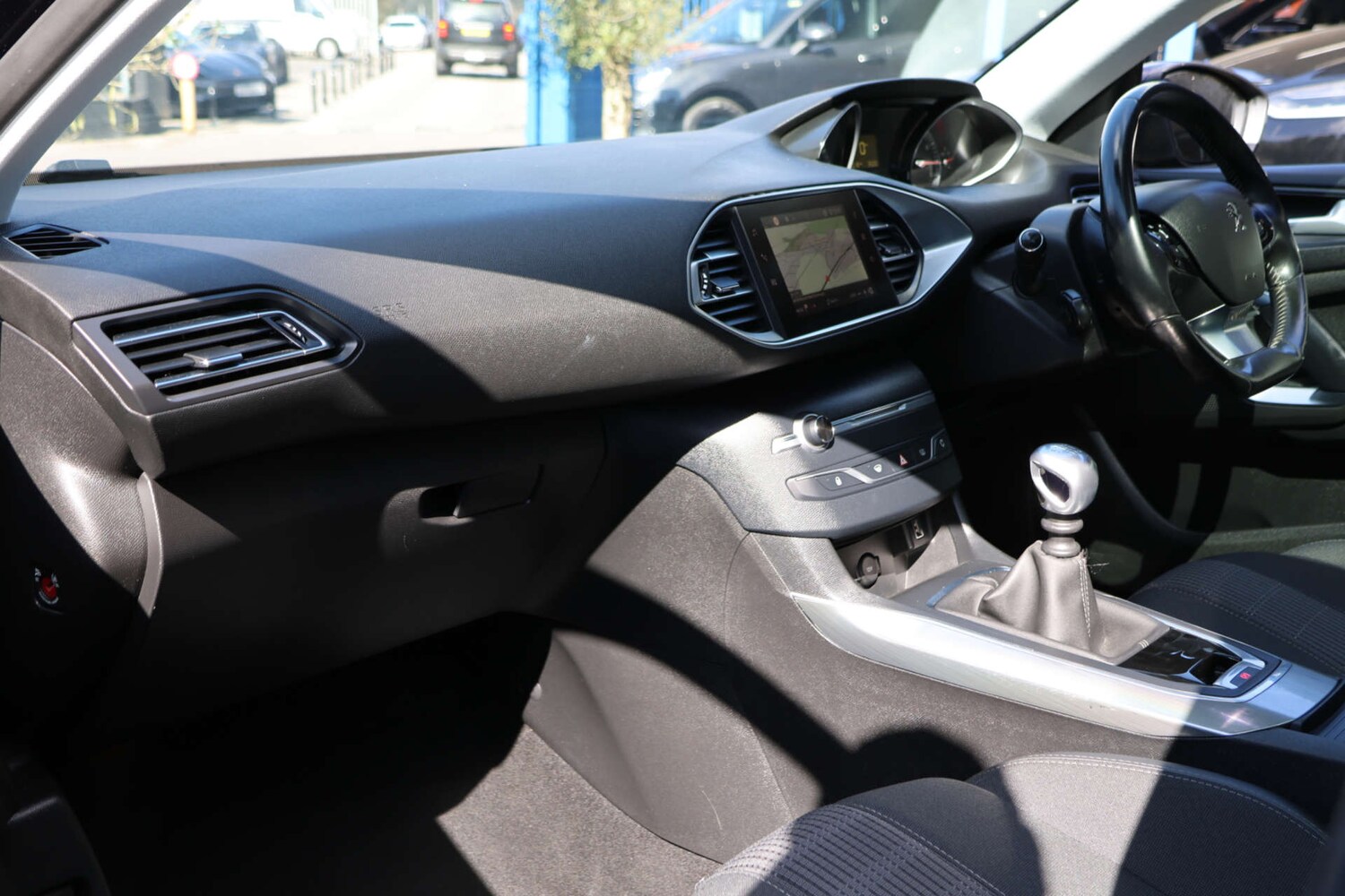 Used Peugeot 308 2018 for sale - 78111363: Photo 11