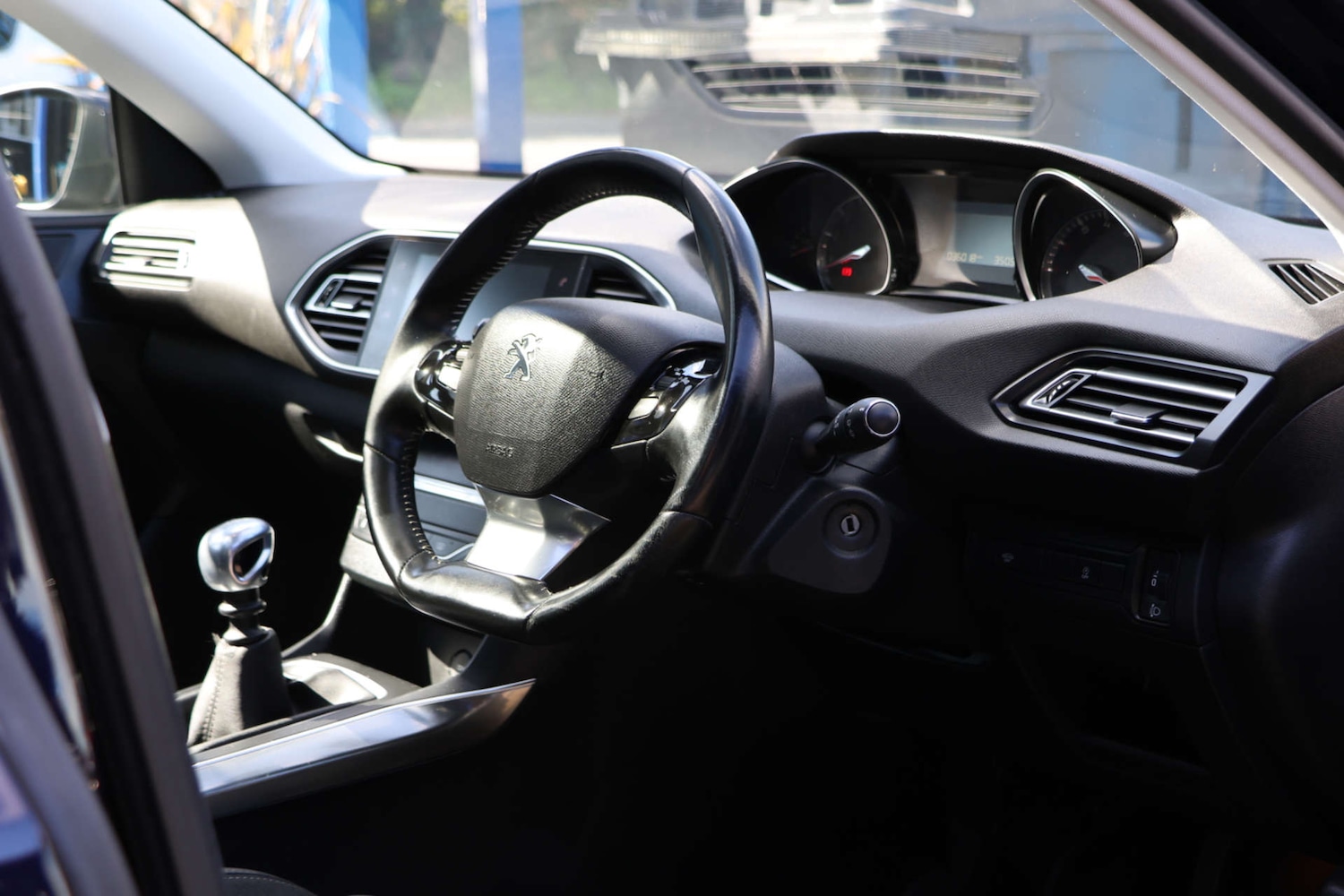 Used Peugeot 308 2018 for sale - 78111363: Photo 4