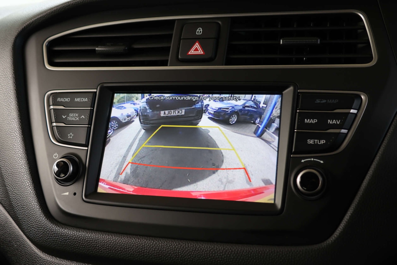 Used Hyundai i20 2019 for sale - 76363885: Photo 29