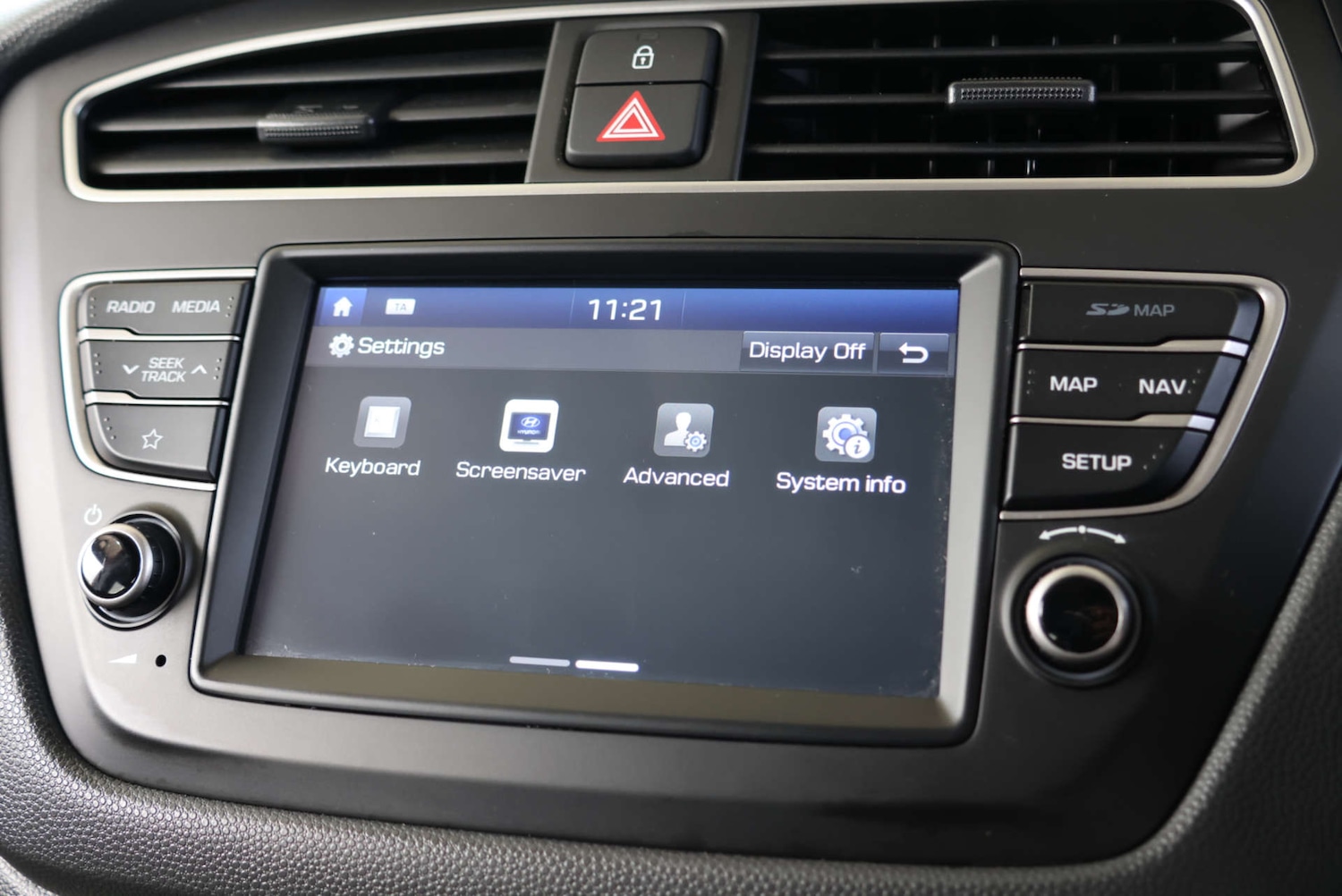 Used Hyundai i20 2019 for sale - 76363885: Photo 35
