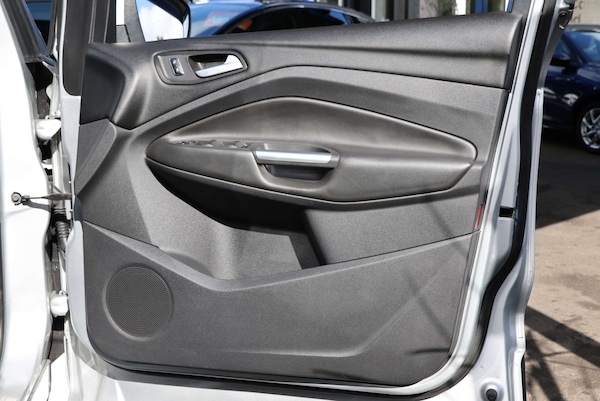 Used Ford Kuga 2016 for sale - 76278592: Photo 16