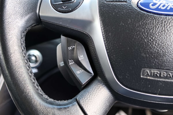 Used Ford Kuga 2016 for sale - 76278592: Photo 23
