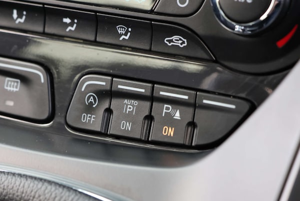 Used Ford Kuga 2016 for sale - 76278592: Photo 24