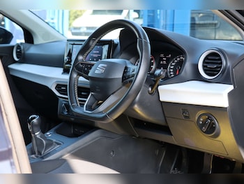 Used SEAT Ibiza 2023 for sale - 77745648: Photo